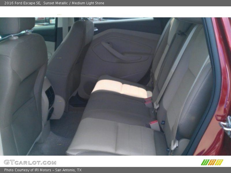 Sunset Metallic / Medium Light Stone 2016 Ford Escape SE