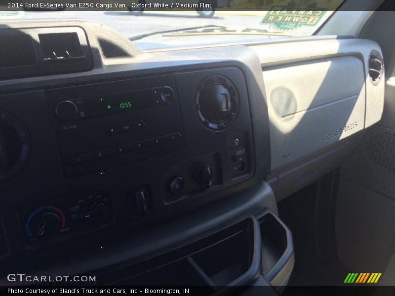 Oxford White / Medium Flint 2014 Ford E-Series Van E250 Cargo Van