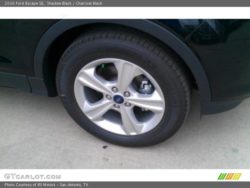 Shadow Black / Charcoal Black 2016 Ford Escape SE