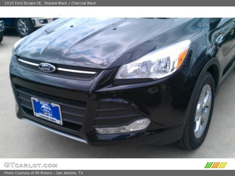 Shadow Black / Charcoal Black 2016 Ford Escape SE