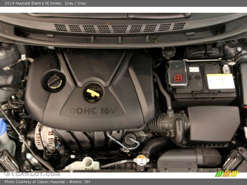 Gray / Gray 2014 Hyundai Elantra SE Sedan