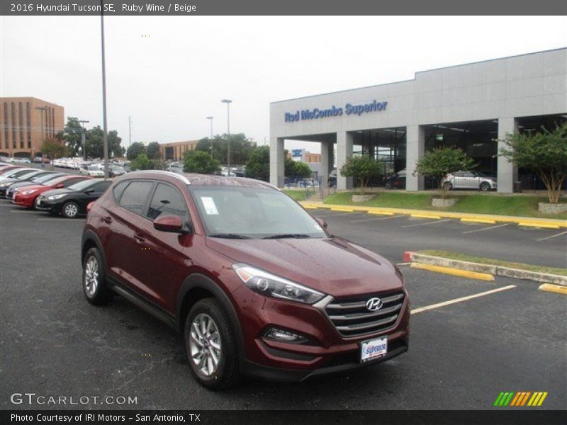Ruby Wine / Beige 2016 Hyundai Tucson SE