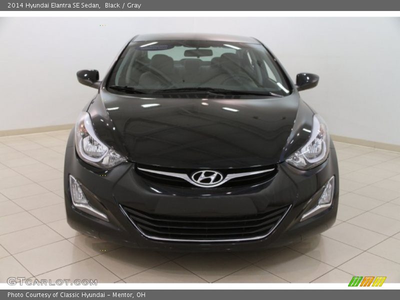 Black / Gray 2014 Hyundai Elantra SE Sedan