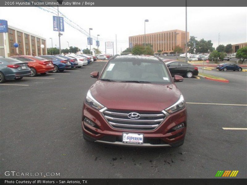 Ruby Wine / Beige 2016 Hyundai Tucson Limited