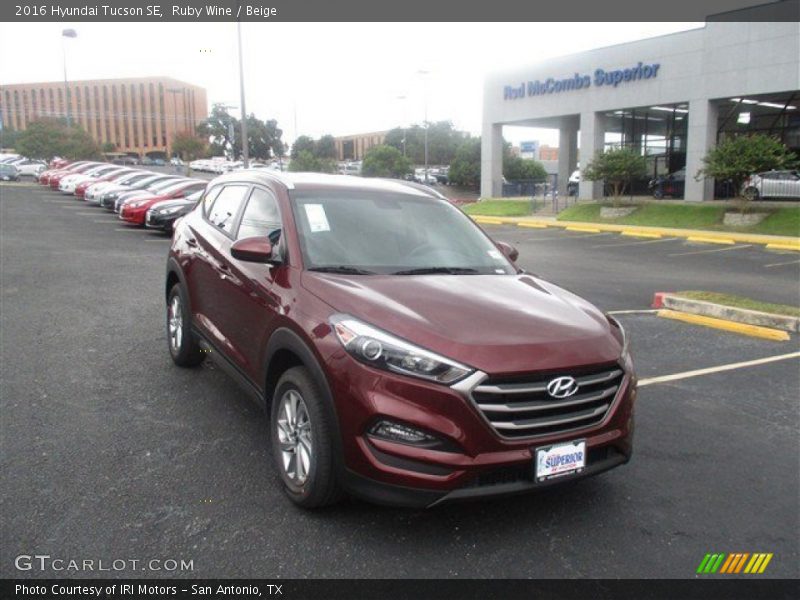 Ruby Wine / Beige 2016 Hyundai Tucson SE