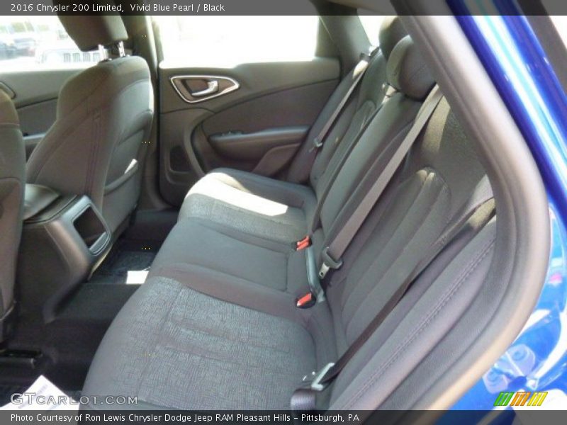 Vivid Blue Pearl / Black 2016 Chrysler 200 Limited