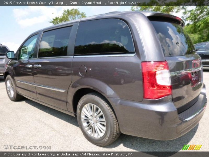 Granite Crystal Metallic / Black/Light Graystone 2015 Chrysler Town & Country Touring-L