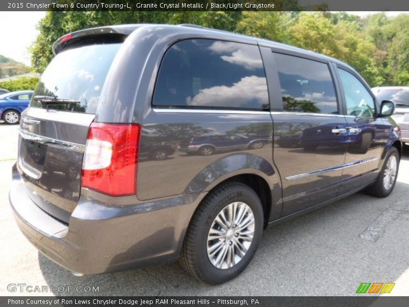 Granite Crystal Metallic / Black/Light Graystone 2015 Chrysler Town & Country Touring-L