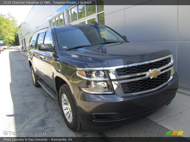 Tungsten Metallic / Jet Black 2016 Chevrolet Suburban LS 4WD