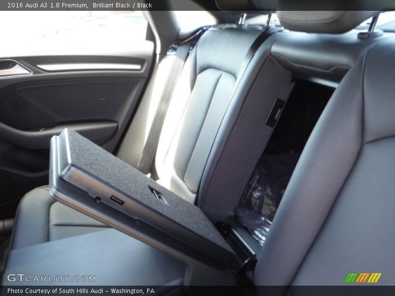Brilliant Black / Black 2016 Audi A3 1.8 Premium