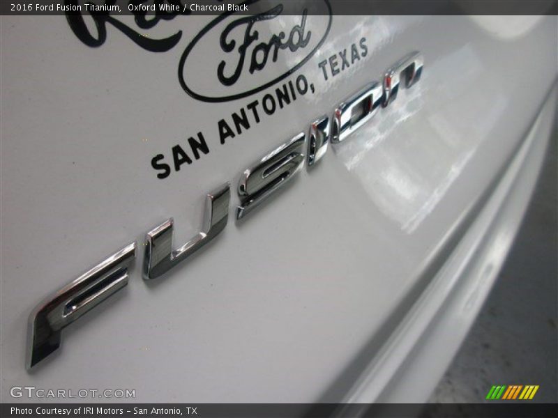 Oxford White / Charcoal Black 2016 Ford Fusion Titanium