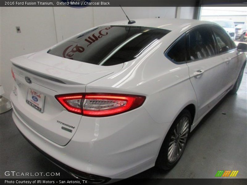 Oxford White / Charcoal Black 2016 Ford Fusion Titanium