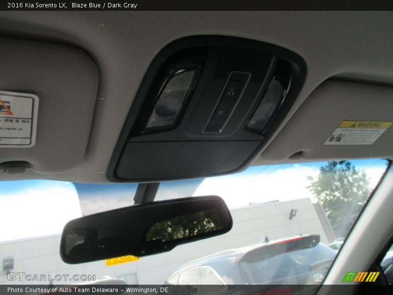 Blaze Blue / Dark Gray 2016 Kia Sorento LX