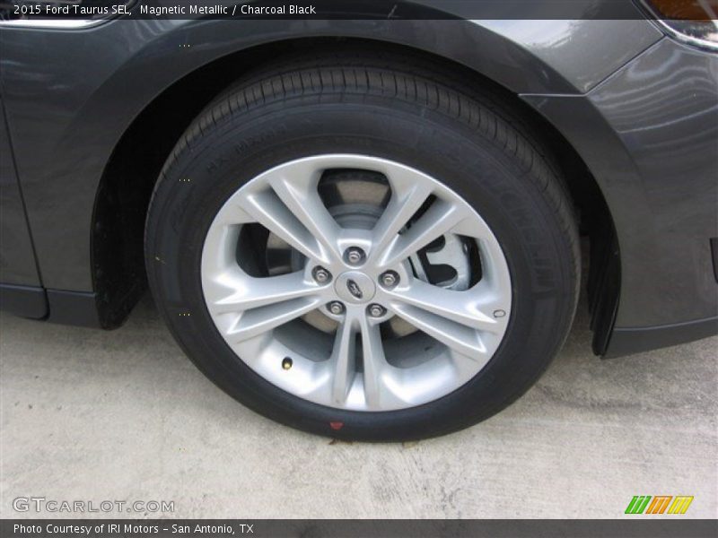 Magnetic Metallic / Charcoal Black 2015 Ford Taurus SEL
