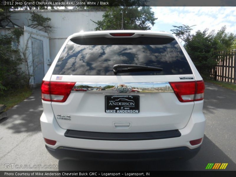 Stone White / Black 2012 Jeep Grand Cherokee Laredo 4x4