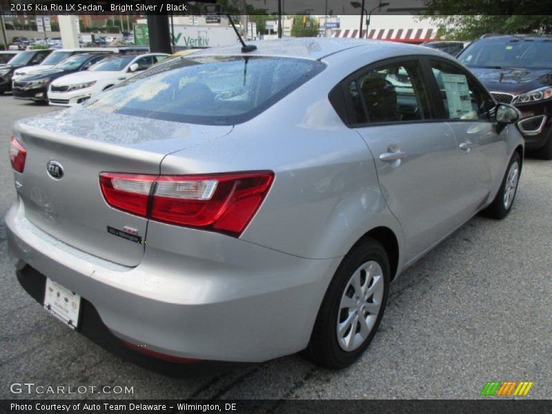 Bright Silver / Black 2016 Kia Rio LX Sedan