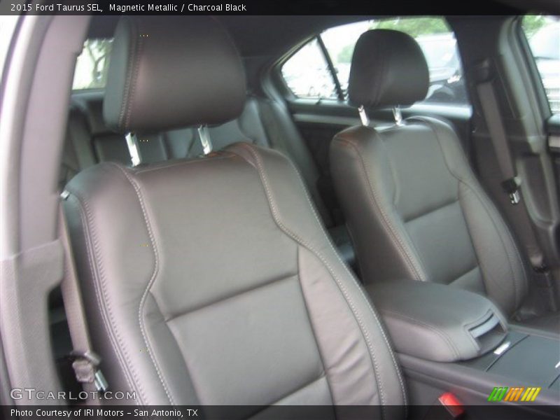 Magnetic Metallic / Charcoal Black 2015 Ford Taurus SEL