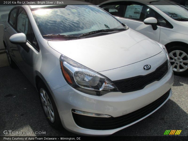 Bright Silver / Black 2016 Kia Rio LX Sedan