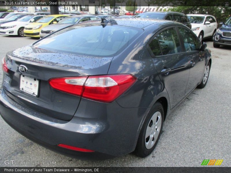 Steel Blue / Black 2016 Kia Forte LX Sedan