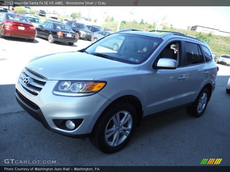 Moonstone Silver / Gray 2012 Hyundai Santa Fe SE V6 AWD