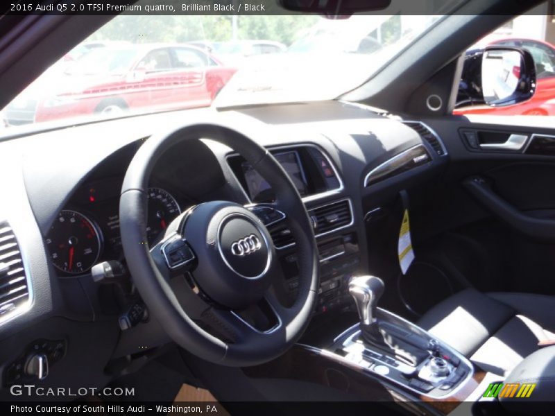 Brilliant Black / Black 2016 Audi Q5 2.0 TFSI Premium quattro