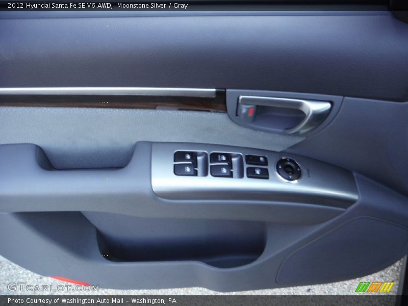 Moonstone Silver / Gray 2012 Hyundai Santa Fe SE V6 AWD
