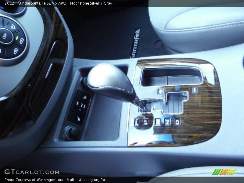 Moonstone Silver / Gray 2012 Hyundai Santa Fe SE V6 AWD