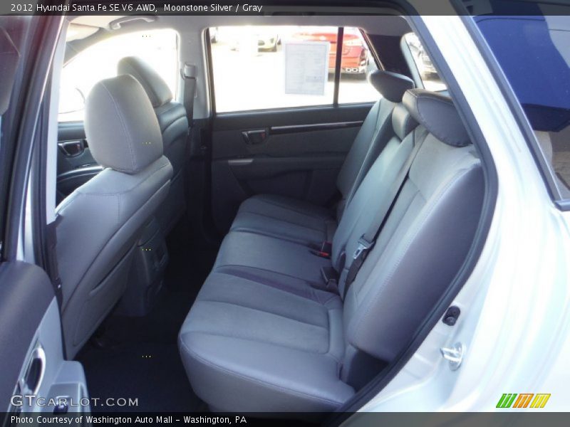 Moonstone Silver / Gray 2012 Hyundai Santa Fe SE V6 AWD