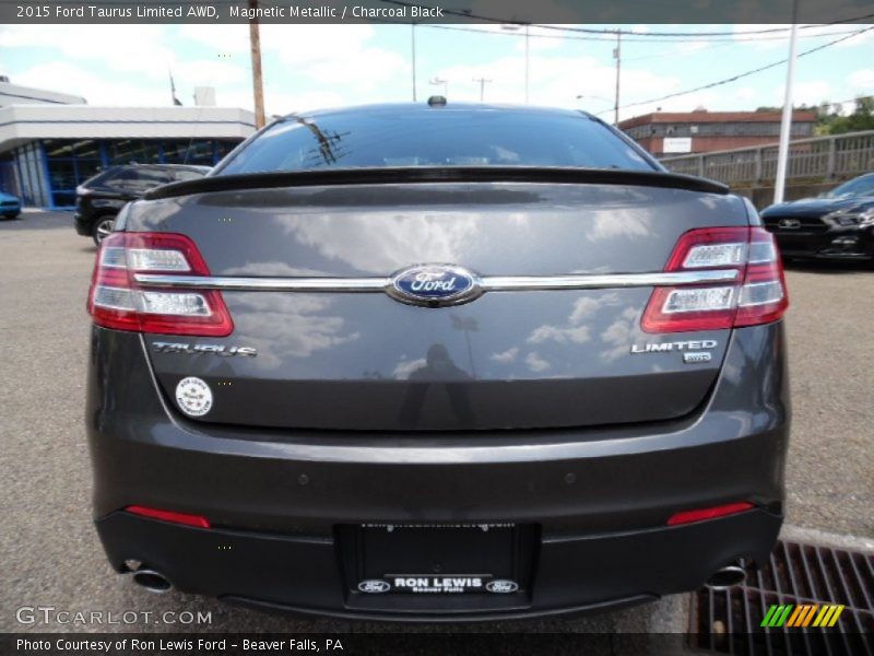 Magnetic Metallic / Charcoal Black 2015 Ford Taurus Limited AWD