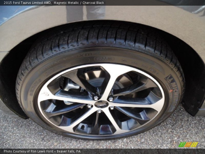  2015 Taurus Limited AWD Wheel