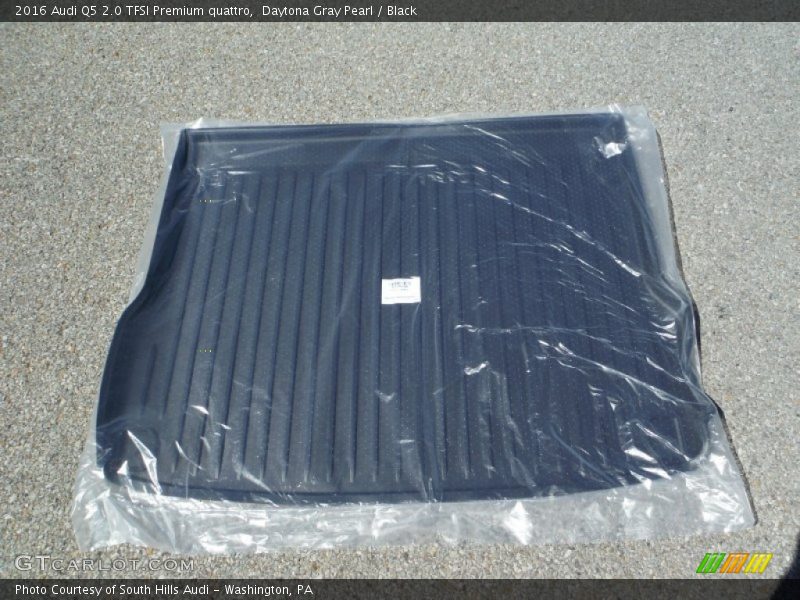 Daytona Gray Pearl / Black 2016 Audi Q5 2.0 TFSI Premium quattro