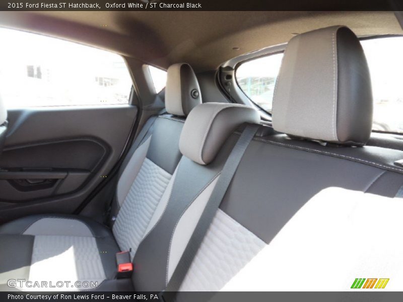 Oxford White / ST Charcoal Black 2015 Ford Fiesta ST Hatchback