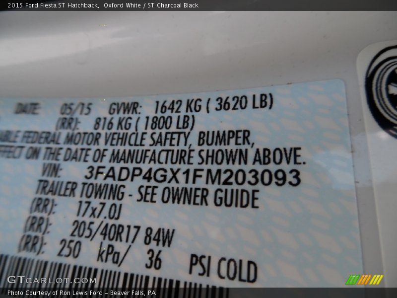 Oxford White / ST Charcoal Black 2015 Ford Fiesta ST Hatchback