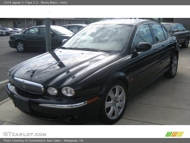 Ebony Black / Ivory 2004 Jaguar X-Type 3.0