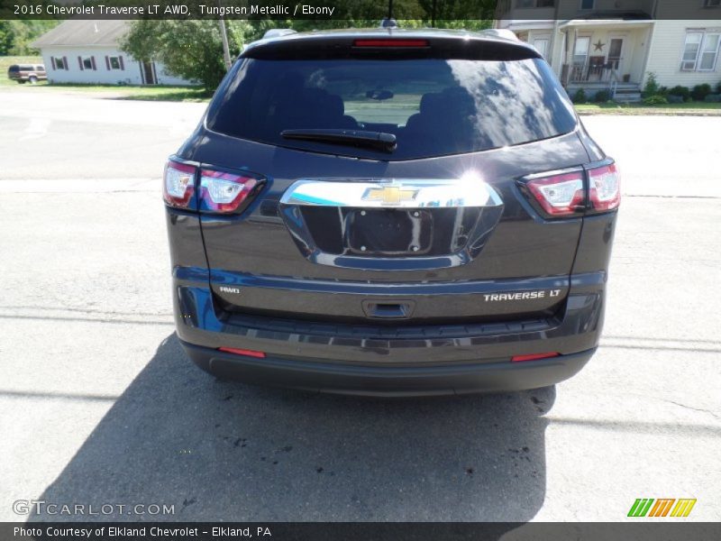 Tungsten Metallic / Ebony 2016 Chevrolet Traverse LT AWD