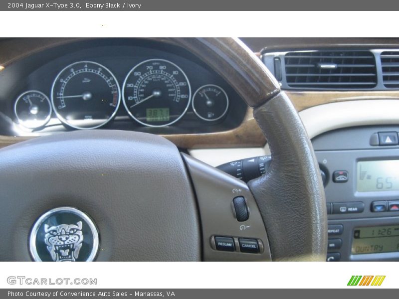 Ebony Black / Ivory 2004 Jaguar X-Type 3.0