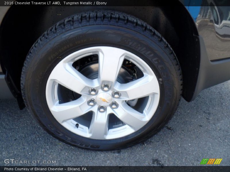 Tungsten Metallic / Ebony 2016 Chevrolet Traverse LT AWD