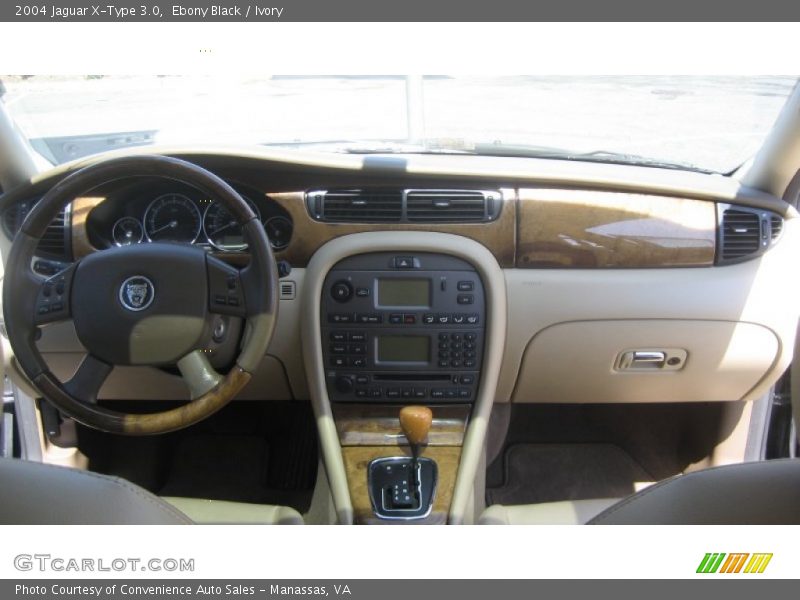Ebony Black / Ivory 2004 Jaguar X-Type 3.0