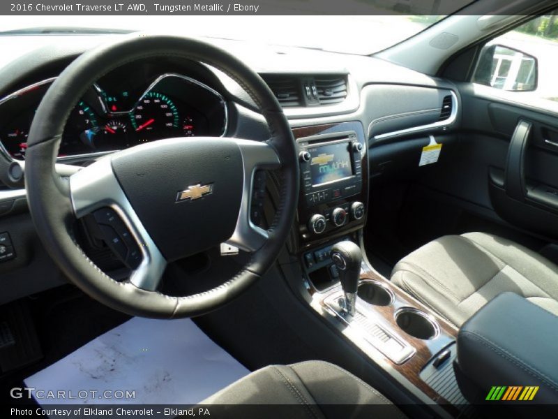 Tungsten Metallic / Ebony 2016 Chevrolet Traverse LT AWD