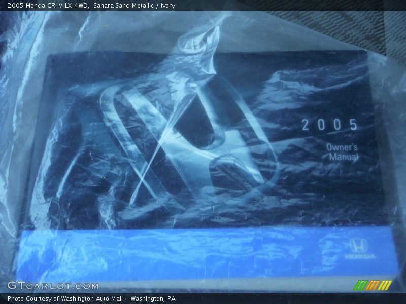 Sahara Sand Metallic / Ivory 2005 Honda CR-V LX 4WD