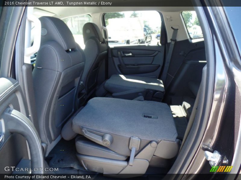 Tungsten Metallic / Ebony 2016 Chevrolet Traverse LT AWD