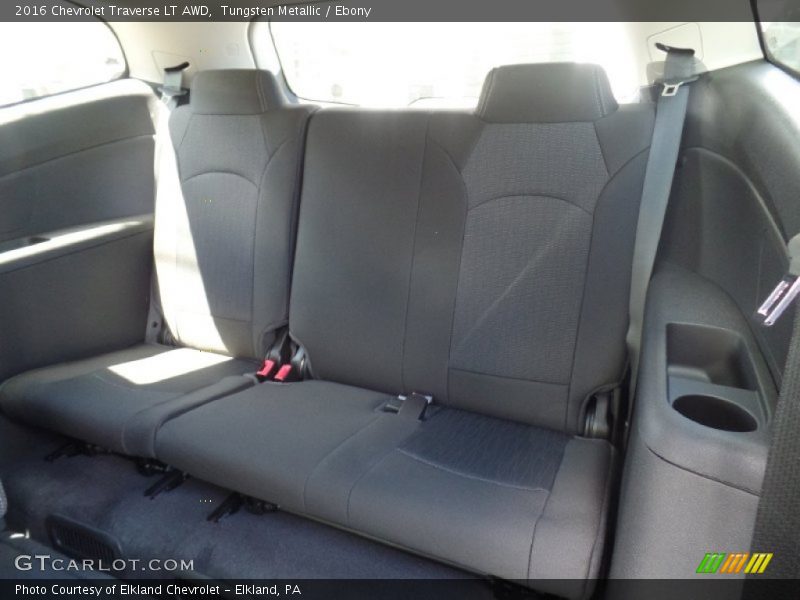 Tungsten Metallic / Ebony 2016 Chevrolet Traverse LT AWD