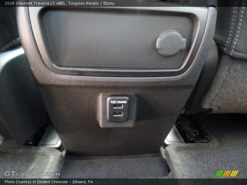 Tungsten Metallic / Ebony 2016 Chevrolet Traverse LT AWD