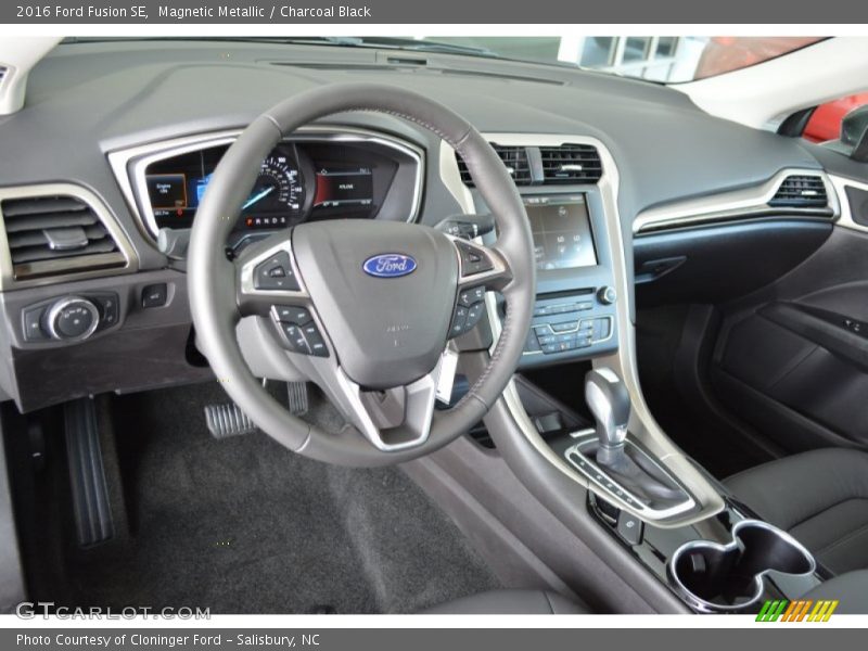  2016 Fusion SE Charcoal Black Interior