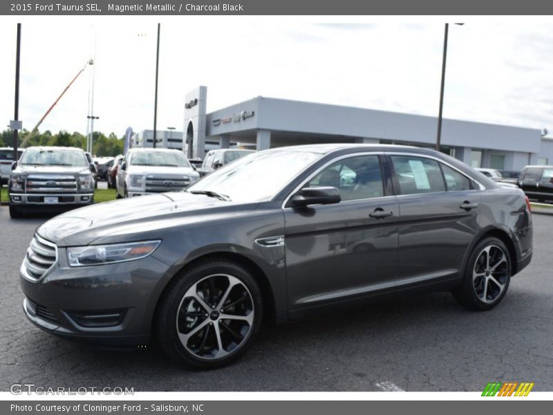 Magnetic Metallic / Charcoal Black 2015 Ford Taurus SEL