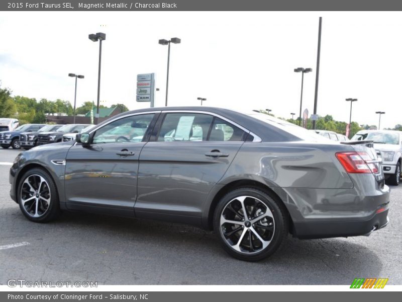 Magnetic Metallic / Charcoal Black 2015 Ford Taurus SEL