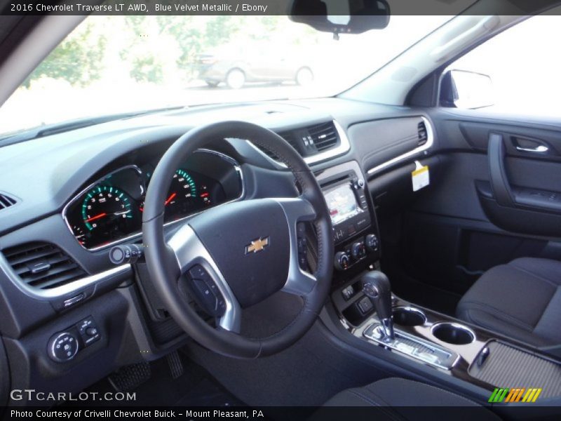 Blue Velvet Metallic / Ebony 2016 Chevrolet Traverse LT AWD
