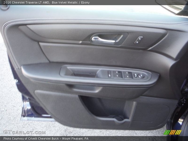 Blue Velvet Metallic / Ebony 2016 Chevrolet Traverse LT AWD