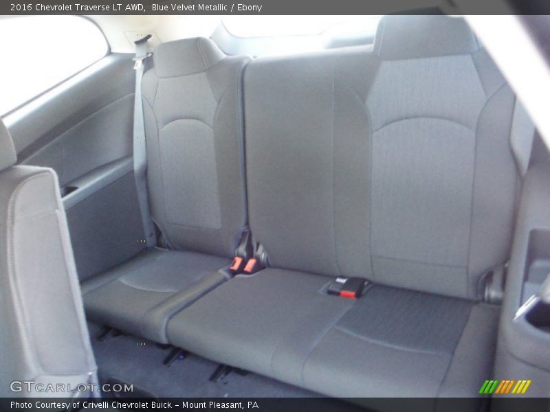 Blue Velvet Metallic / Ebony 2016 Chevrolet Traverse LT AWD