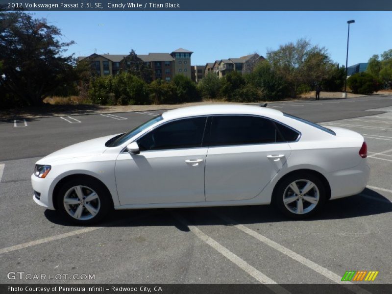 Candy White / Titan Black 2012 Volkswagen Passat 2.5L SE
